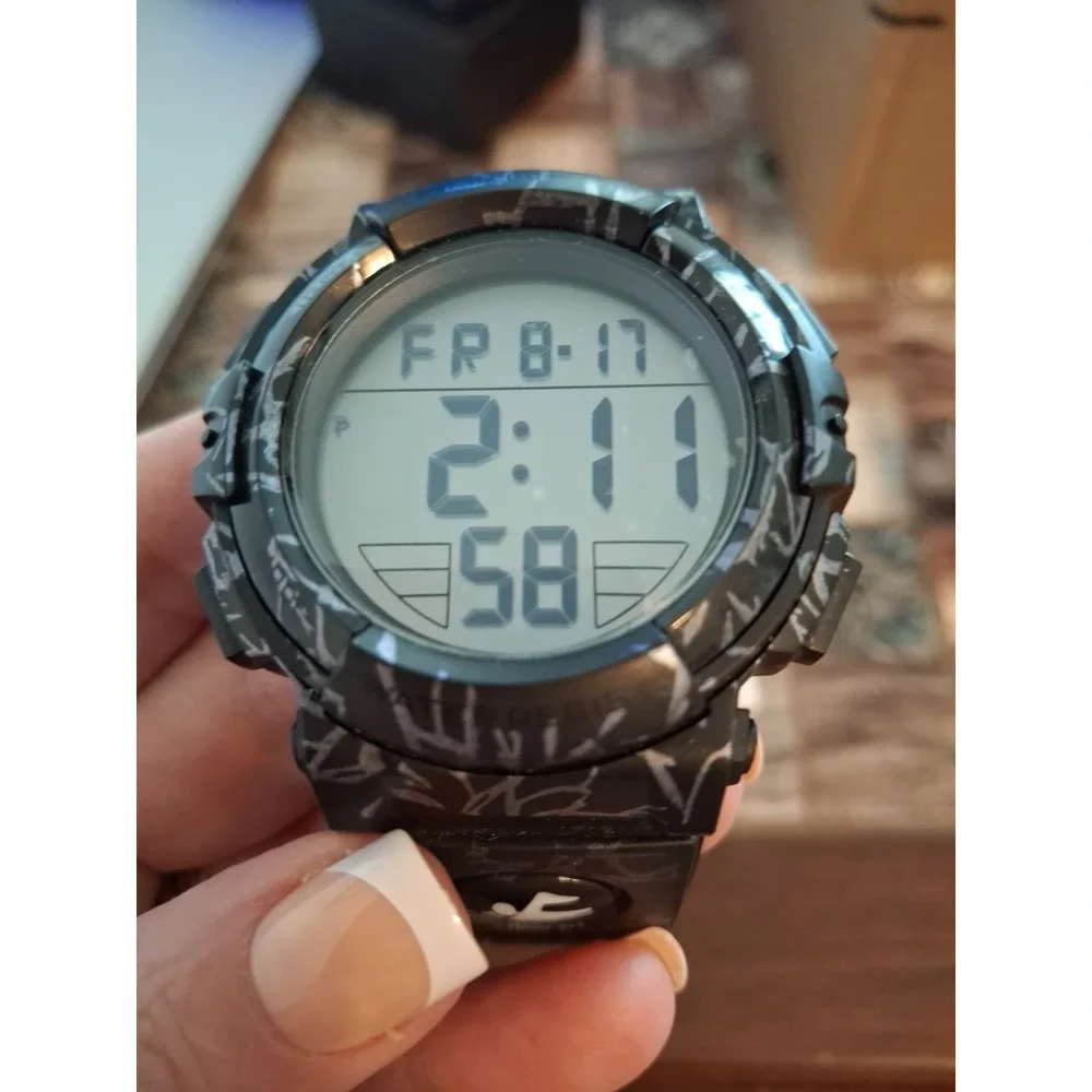 NIB Lavaredo Mens Digital Watch. Blk/Grey,LED Backlight,date,alarm,stopwatch.